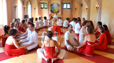 Tantra Massage - student's experience the tantric art of transfiguration in a final ritual
